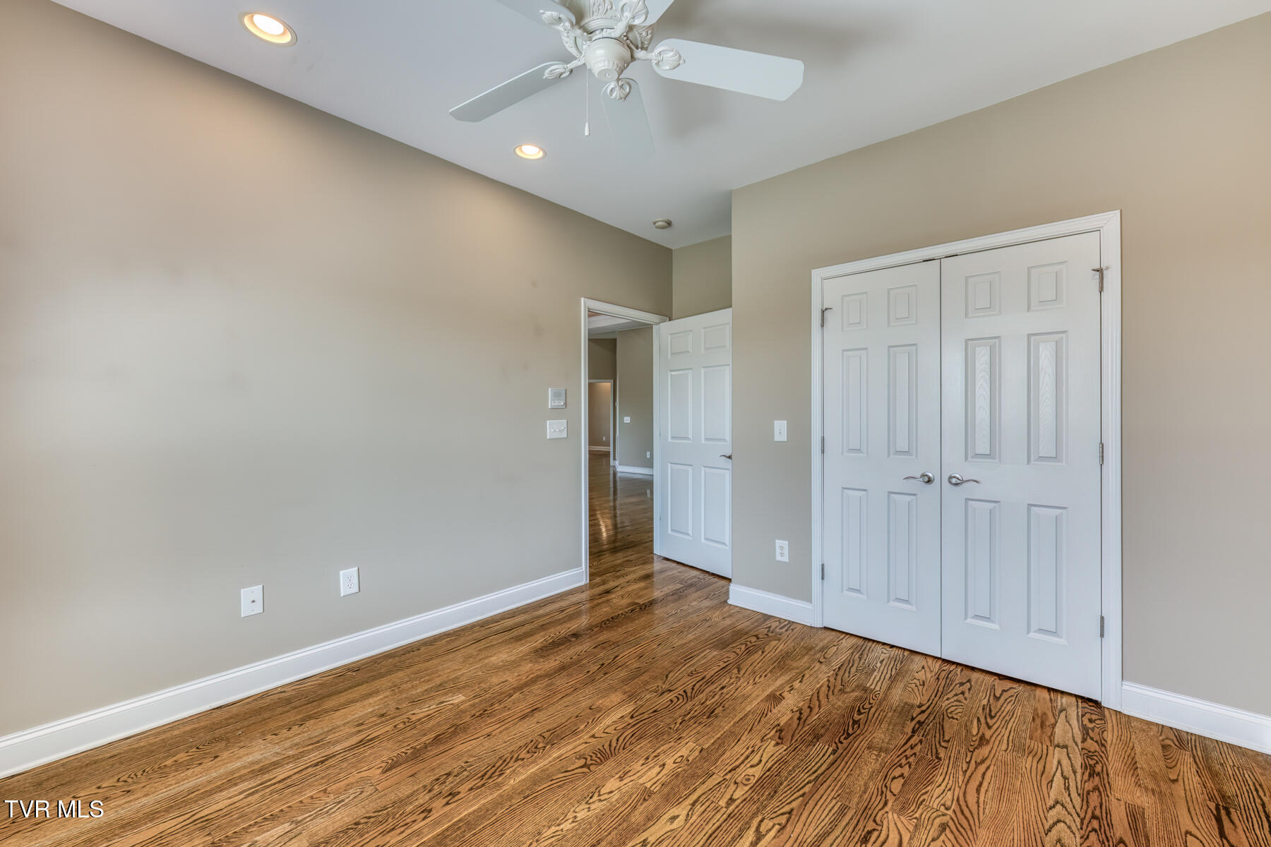 17 Cypress Ridge Court Jonesborough, TN 37659 - Photo 38 of 97 17 Cypress Ridge Ct-45