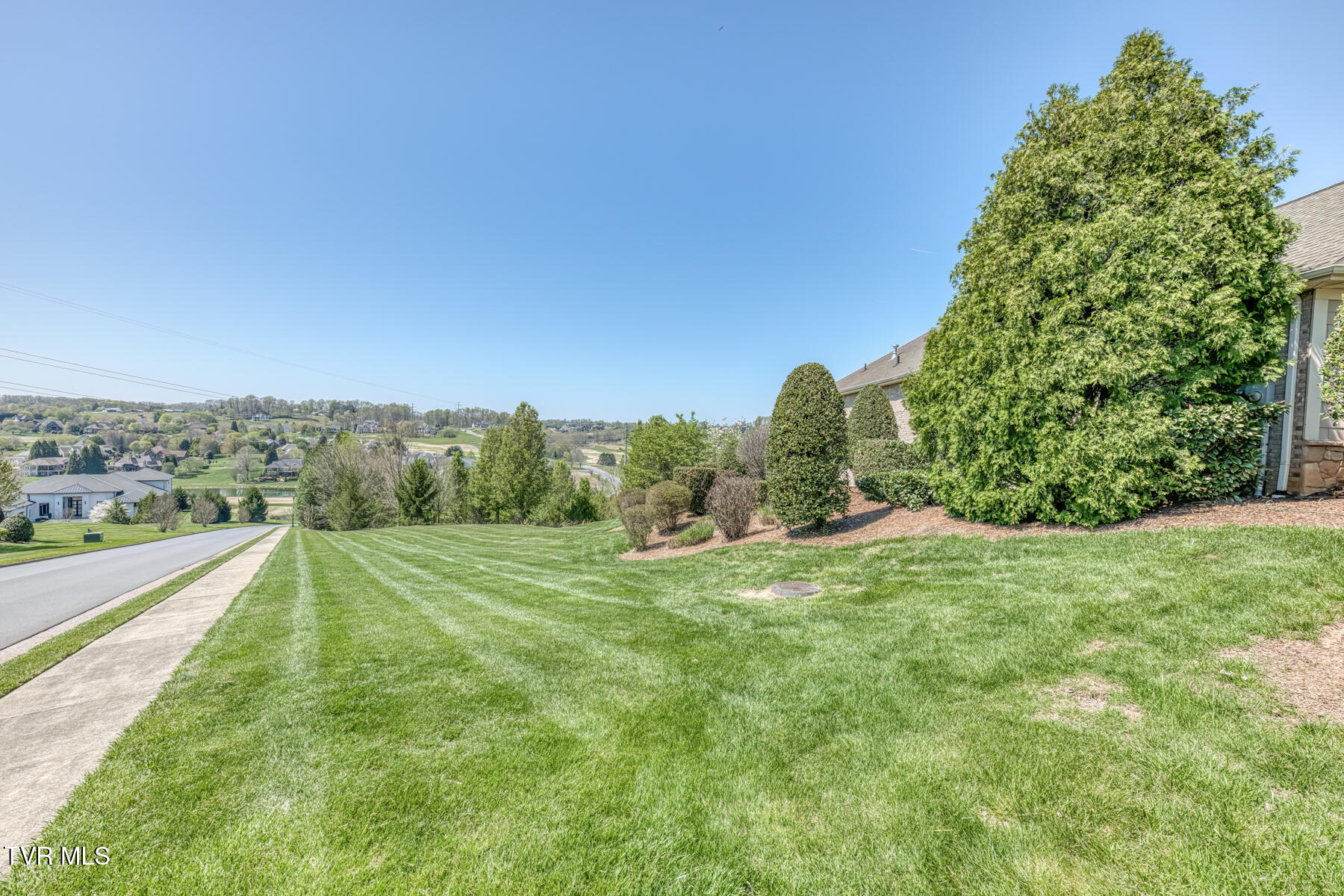 17 Cypress Ridge Court Jonesborough, TN 37659 - Photo 82 of 97 17 Cypress Ridge Ct-74