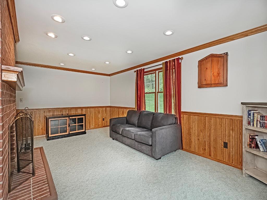 110 Walnut Ridge Drive Pittsburgh, PA 15238 - Photo 15 of 31 Gallery Image 15