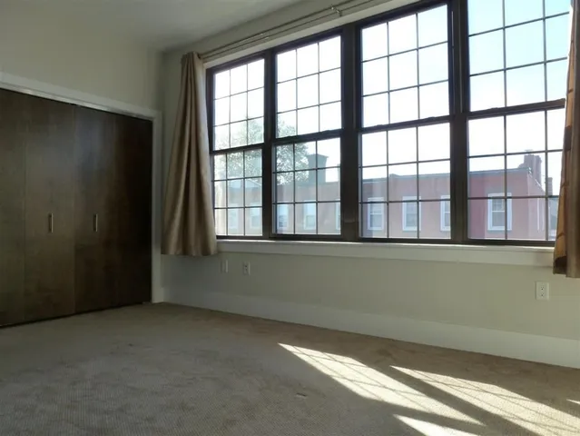 $4,450 | 154 West 2nd Street, Unit 301, Boston, MA 02127