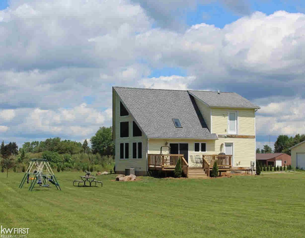 1002 East Vienna Road Clio, MI 48420 - Photo 57 of 62 21351688-58.JPG
