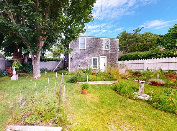 $5,900,000 | 580 Commercial Street, Provincetown, MA 02657