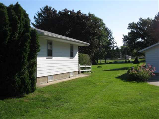 267 Dayton Road Dayton, IN 47941 - Photo 2 of 22 Gallery Image 2