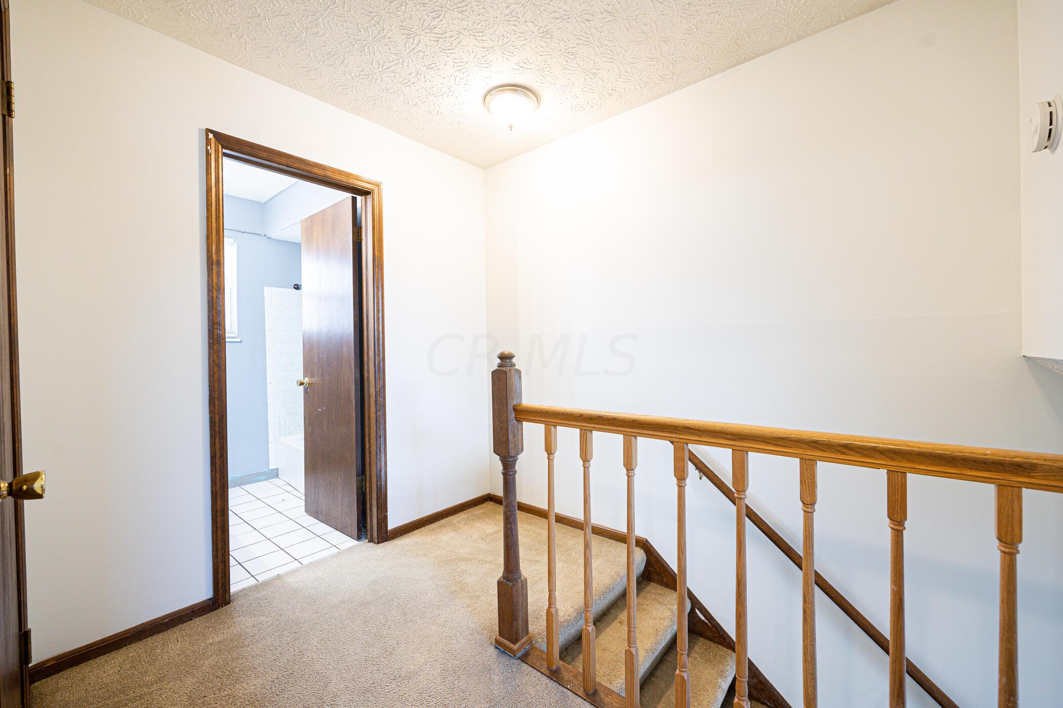 5436 Aspen Road Columbus, OH 43229 - Photo 52 of 70 5436 Aspen Rd 052