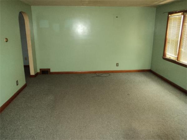 88 Greenwich Road Ware, MA 01082 - Photo 4 of 11 Gallery Image 4