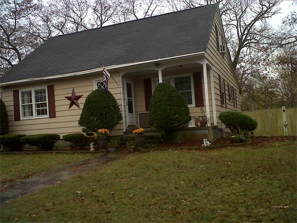 4 Standish Road Lawrence, MA 01843 - Photo 2 of 2 Gallery Image 2