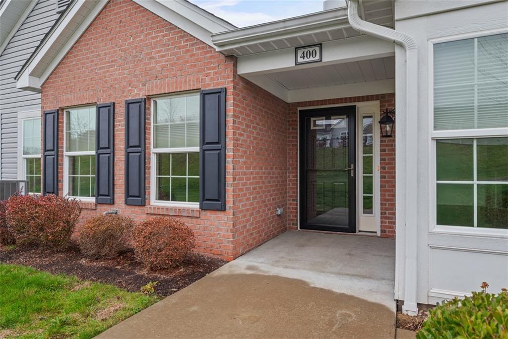 400 Spring Valley Drive Zelienople, PA 16063 - Photo 2 of 25