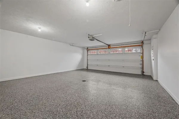 $498,000 | 400 Spring Valley Drive, Zelienople, PA 16063