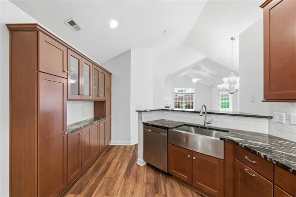 $498,000 | 400 Spring Valley Drive, Zelienople, PA 16063
