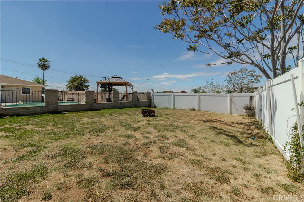 33288 Colorado Street Yucaipa, CA 92399 - Photo 32 of 35