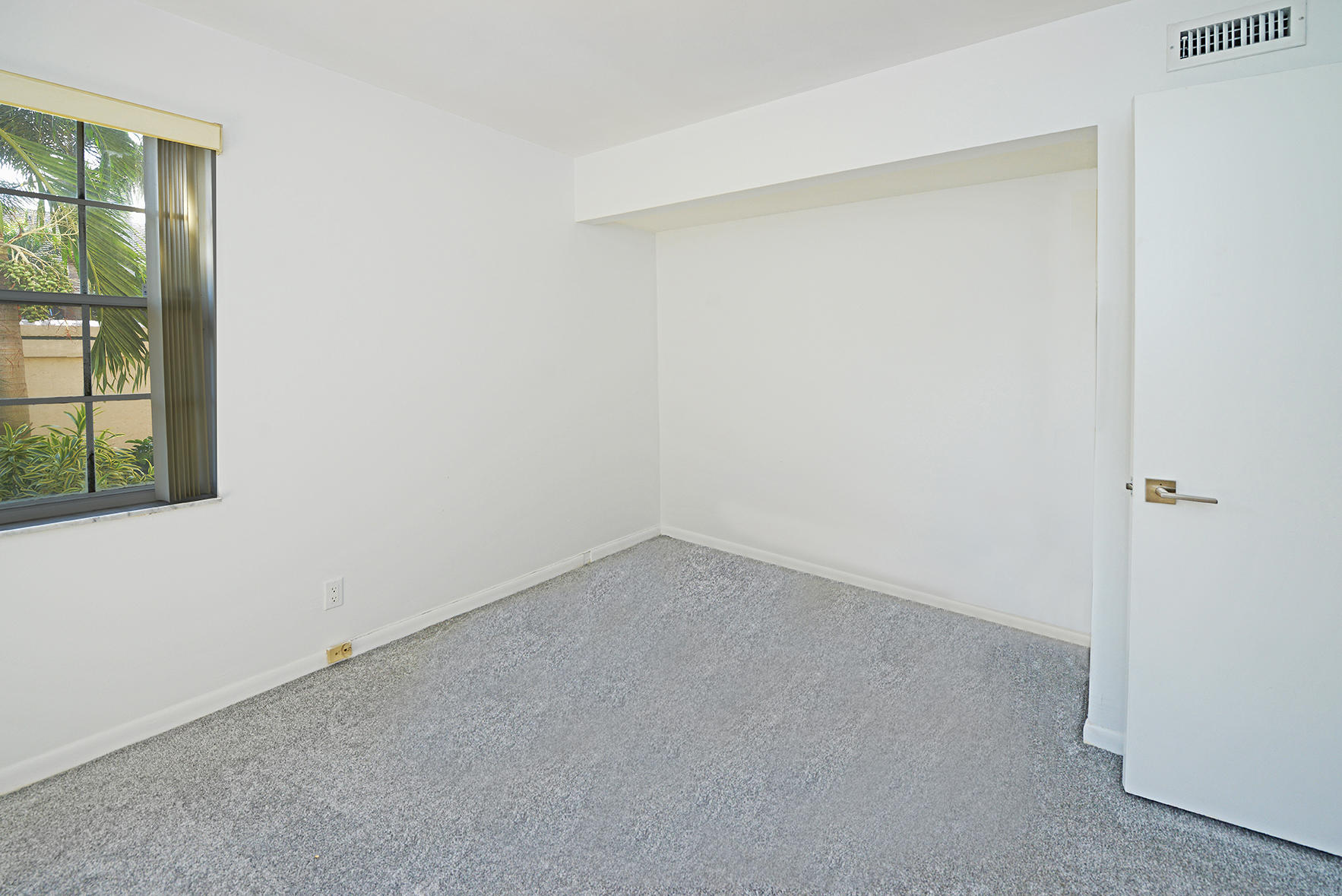 5357 Buckhead Circle, Unit 1030 Boca Raton, FL 33431 - Photo 11 of 27 DSC_8194A