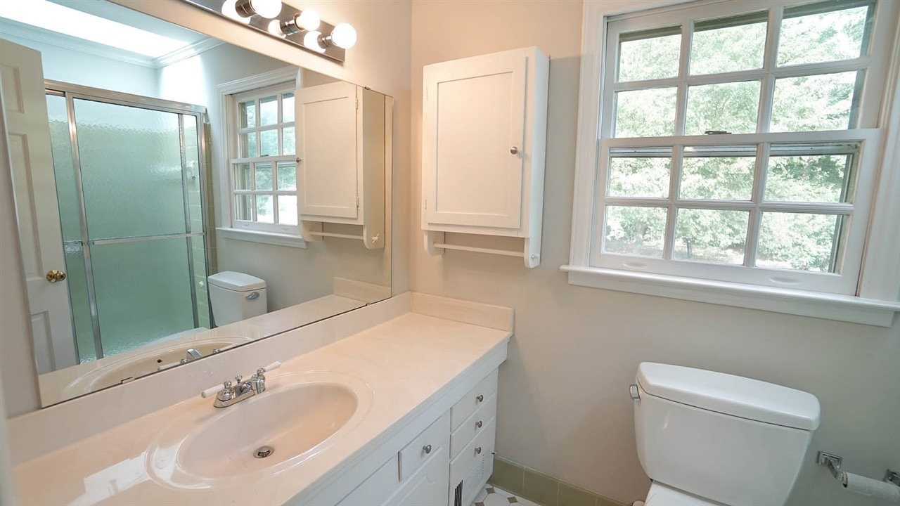 6515 King Lawrence Road Raleigh, NC 27607 - Photo 16 of 29 Master Bath