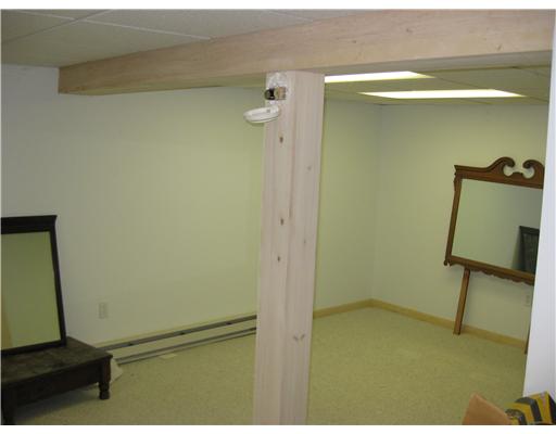 274 Mautucket Road South Kingstown, RI 02879 - Photo 10 of 12 Interior Space/Layout.