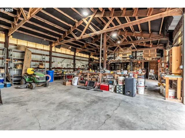 $769,000 | 31431 Fairview Road, Rainier, OR 97048