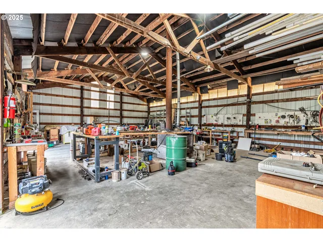 $769,000 | 31431 Fairview Road, Rainier, OR 97048