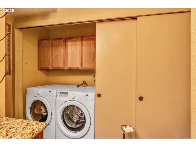 $769,000 | 31431 Fairview Road, Rainier, OR 97048