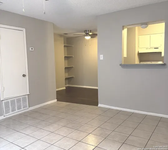 $815 | 2018 Anchor Drive, Unit B, San Antonio, TX 78213