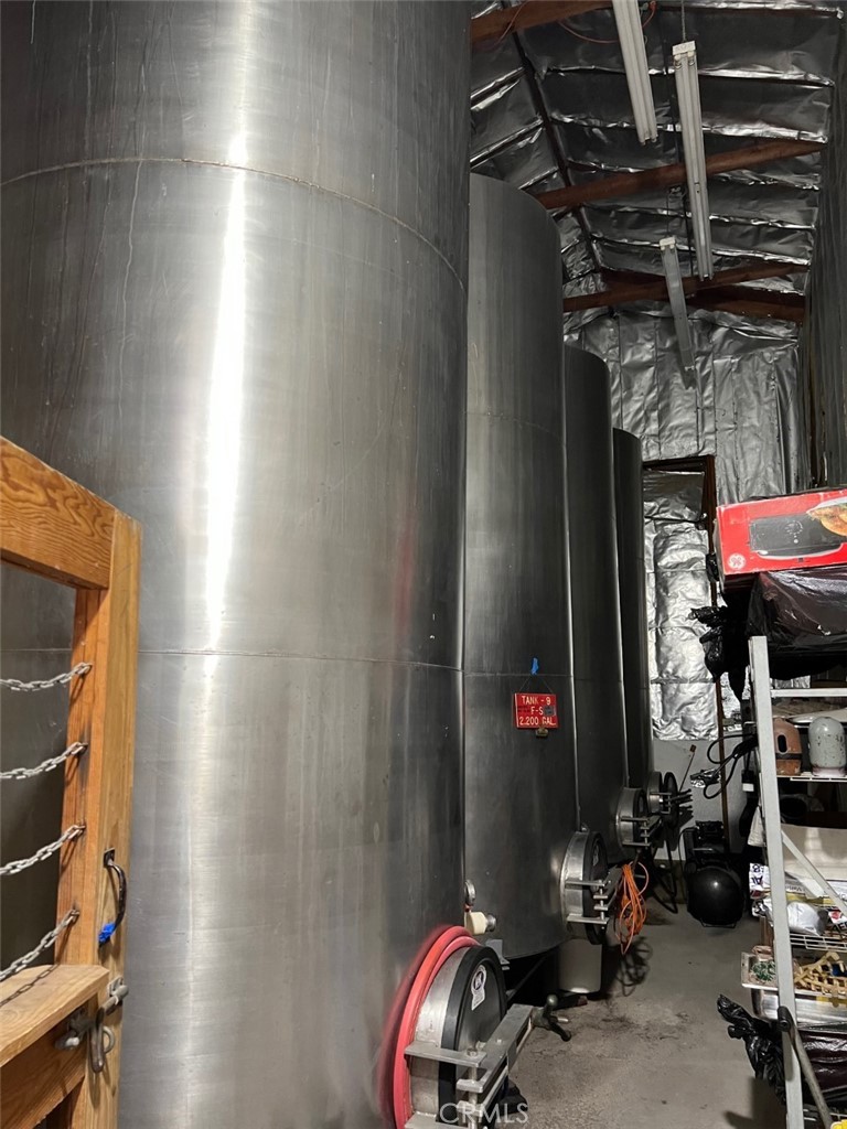 41220 Calle Contento Temecula, CA 92592 - Photo 18 of 30 a view of a room with gym equipment