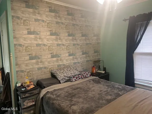 $159,900 | 104 Prospect Avenue, Gloversville, NY 12078