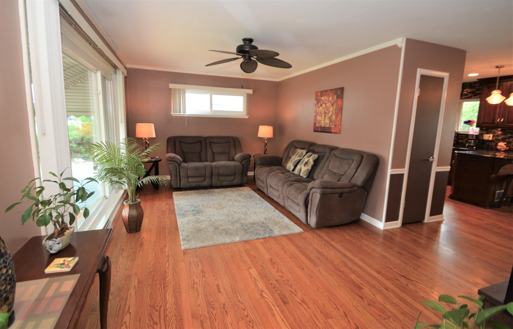 2205 Mayfair Avenue Westchester, IL 60154 - Photo 12 of 36