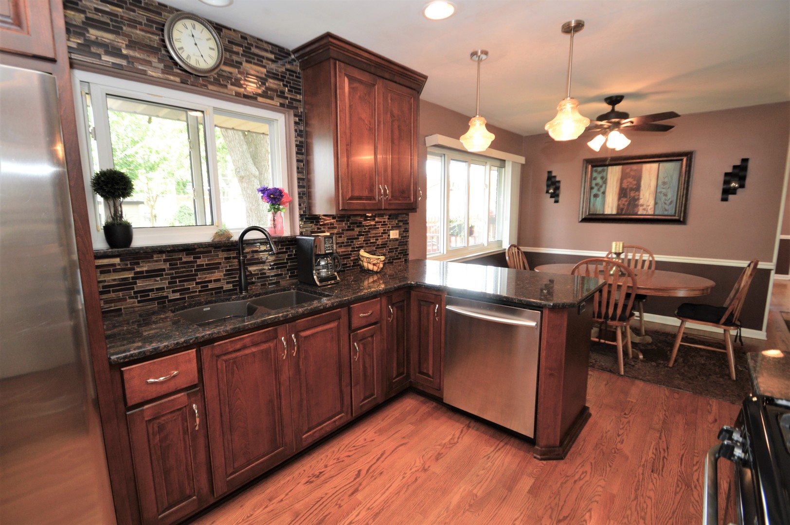 2205 Mayfair Avenue Westchester, IL 60154 - Photo 22 of 36