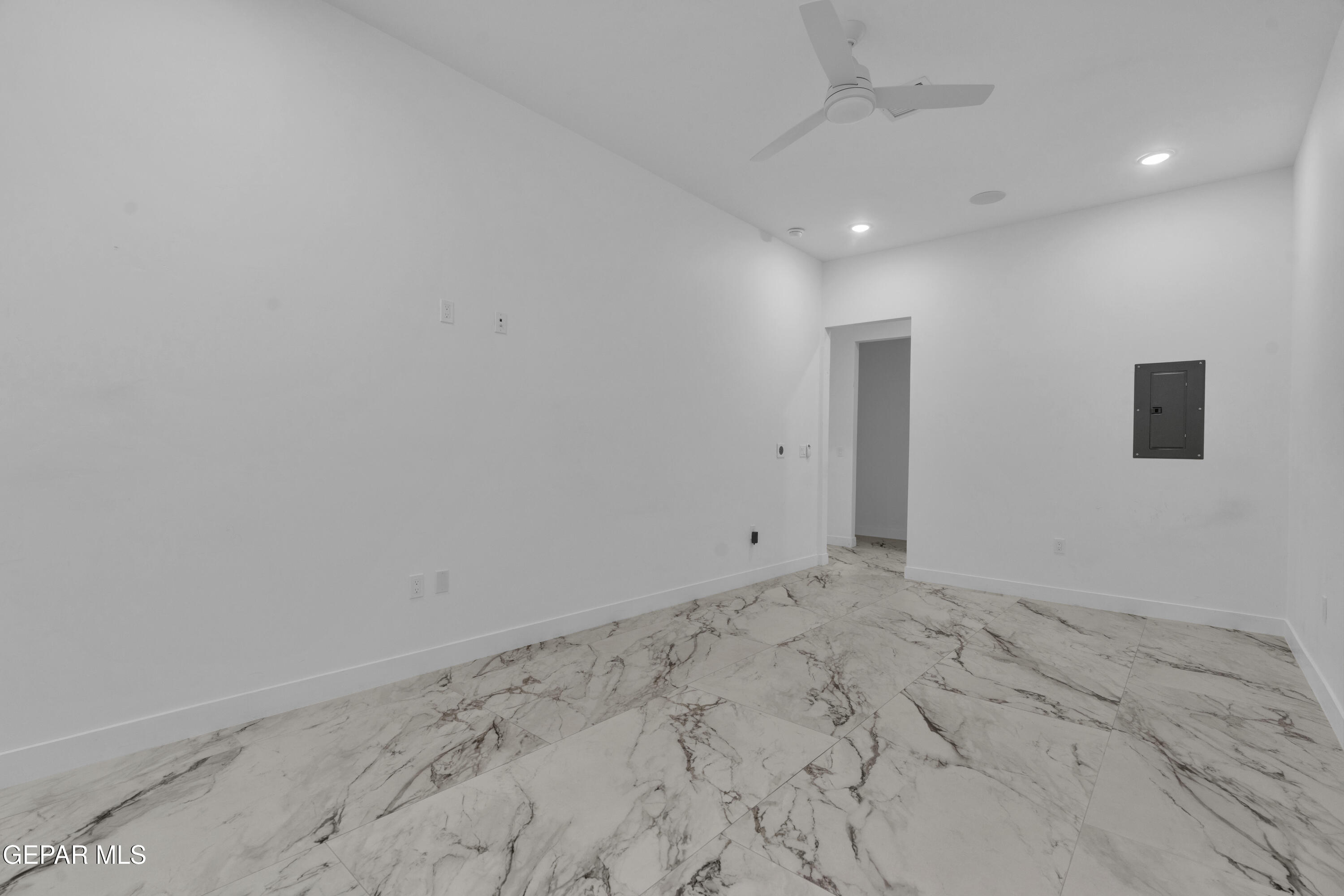 413 Pendale Road El Paso, TX 79907 - Photo 52 of 78 2 (26)