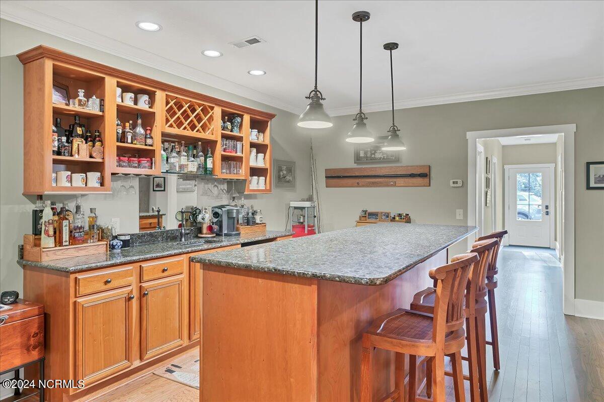 470 Highland Road Southern Pines, NC 28387 - Photo 91 of 108 Basement bar