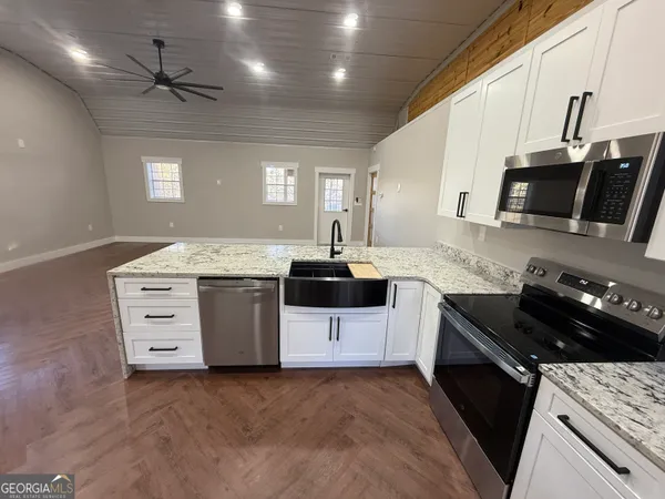 $249,900 | 94 Lakewood Drive, Wedowee, AL 36278