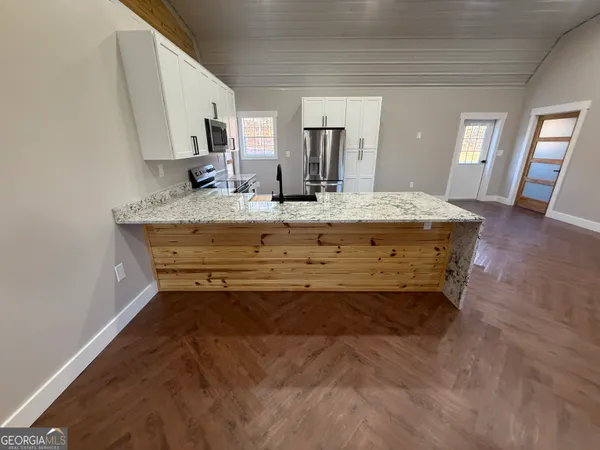 $249,900 | 94 Lakewood Drive, Wedowee, AL 36278