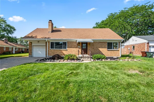 $295,000 | 605 Lamont Drive, Kettering, OH 45429