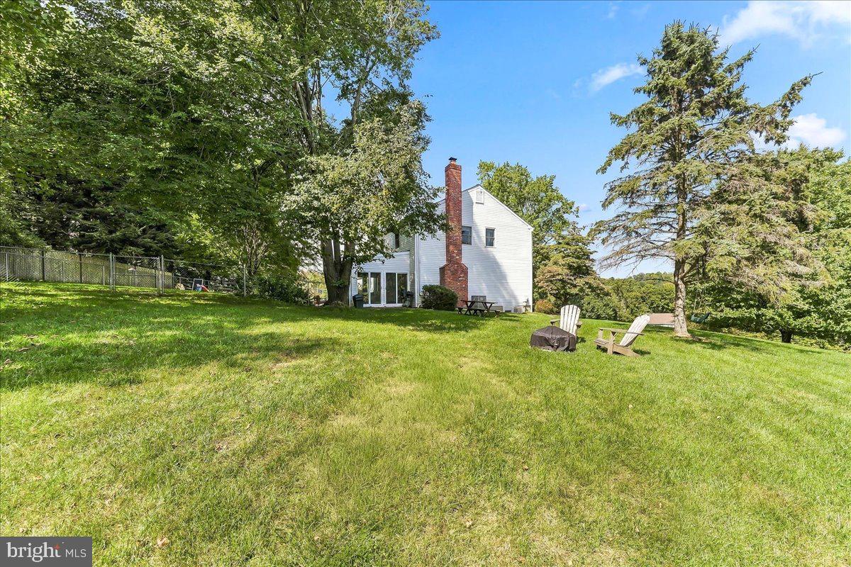 980 Wind Song Road West Chester, PA 19382 - Photo 12 of 14 Gallery Image 12