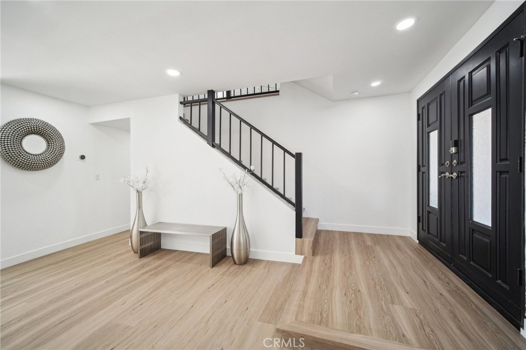 19040 Celtic Street Porter Ranch, CA 91326 - Photo 5 of 55