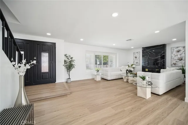 $1,399,000 | 19040 Celtic Street, Porter Ranch, CA 91326