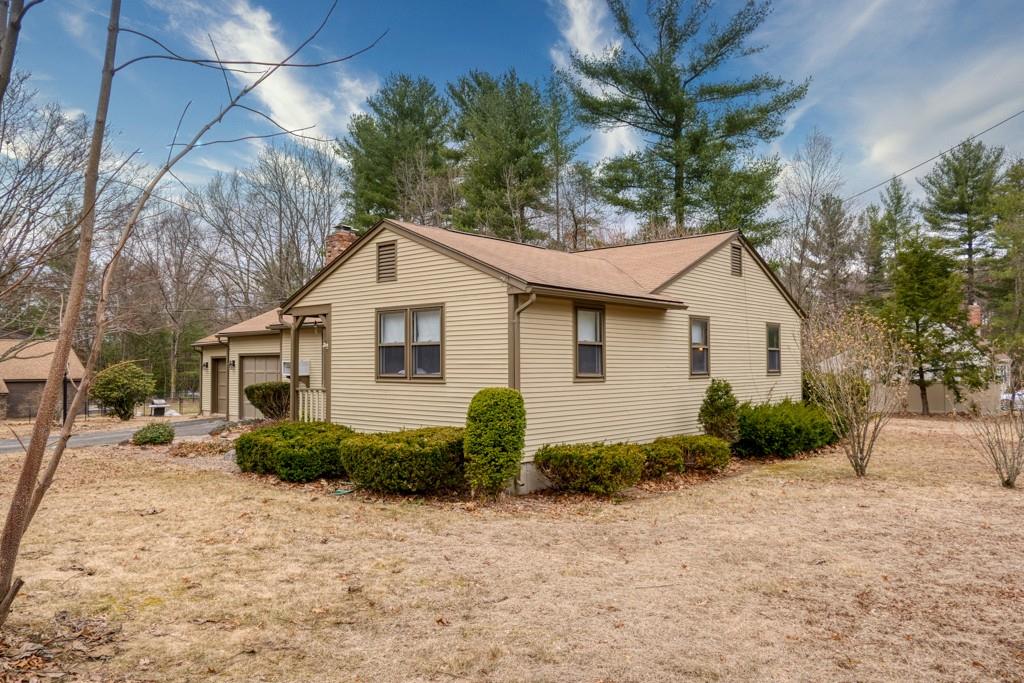 69 Moose Brook Road Southampton, MA 01073 - Photo 5 of 26