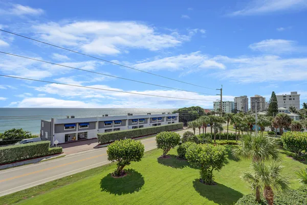 a view of a swimming pool and lake view