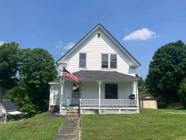 $235,000 | 26 Spring Street, Hardwick, VT 05843