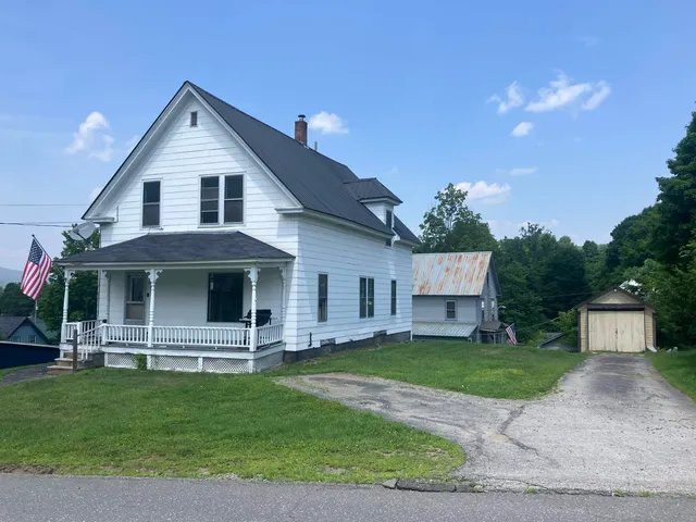 $235,000 | 26 Spring Street, Hardwick, VT 05843