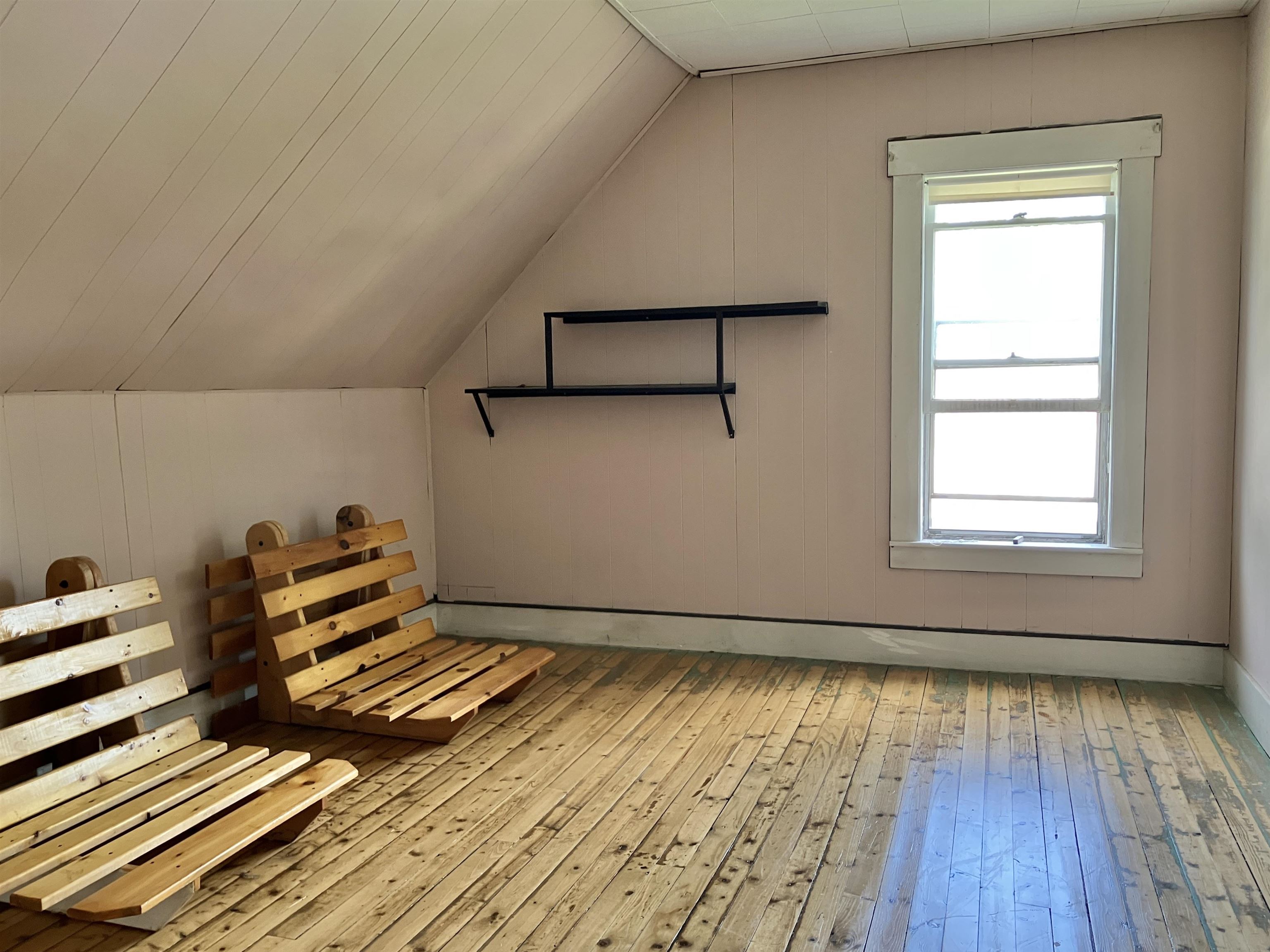 26 Spring Street Hardwick, VT 05843 - Photo 21 of 43