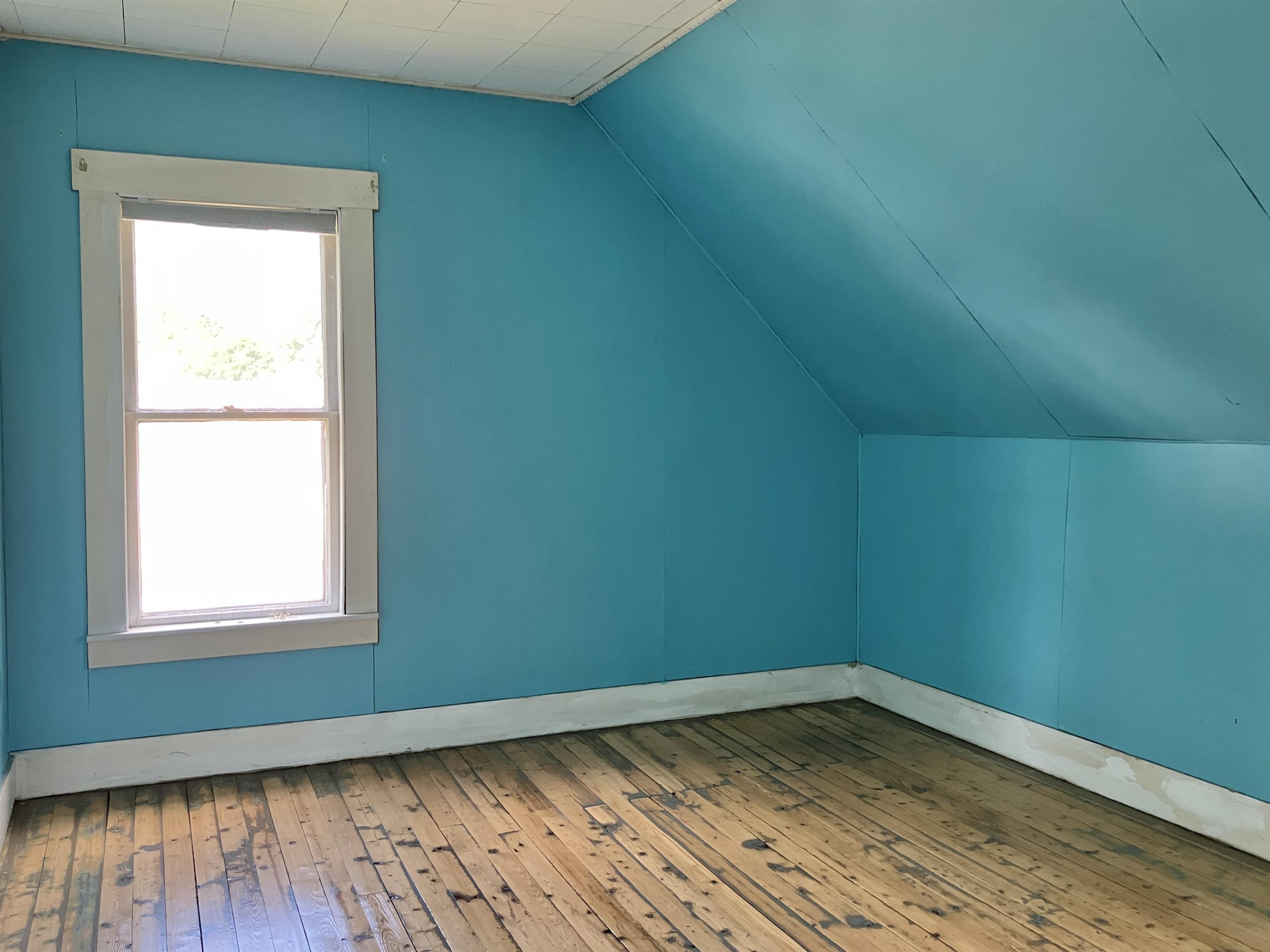 26 Spring Street Hardwick, VT 05843 - Photo 23 of 43