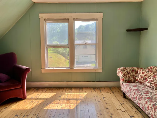 $235,000 | 26 Spring Street, Hardwick, VT 05843