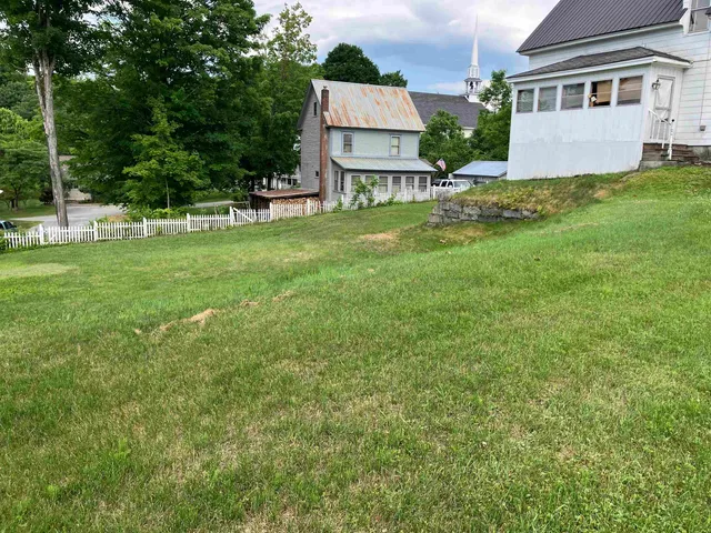 $235,000 | 26 Spring Street, Hardwick, VT 05843
