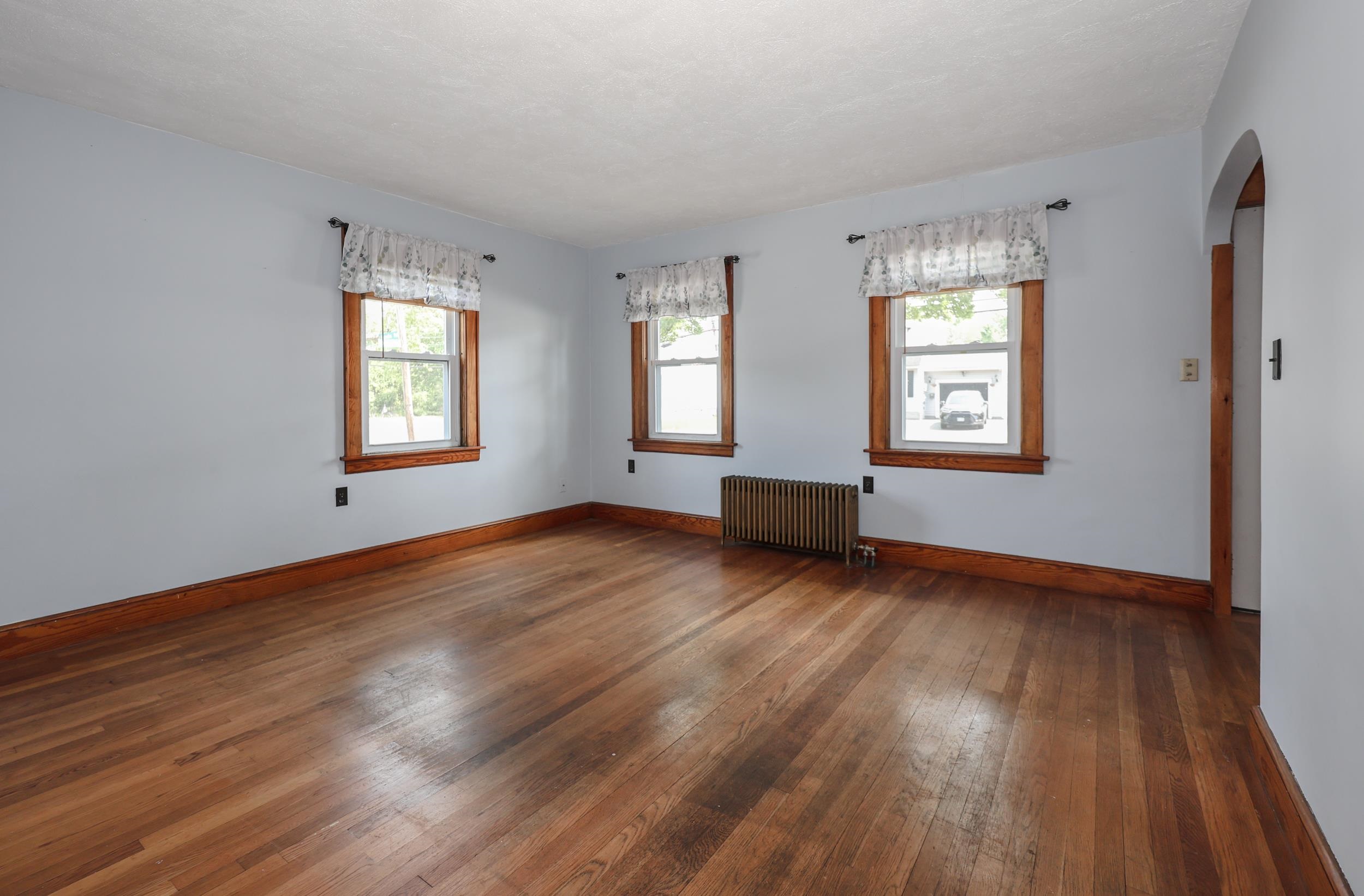78 Candia Road Manchester, NH 03109 - Photo 26 of 56