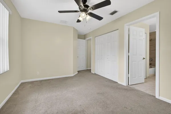 a view of a yard with a house