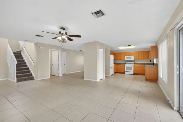 $3,000 | 662 Perdido Heights Drive, West Palm Beach, FL 33413
