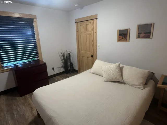 $879,000 | 343 Southeast Wyers Street, White Salmon, WA 98672