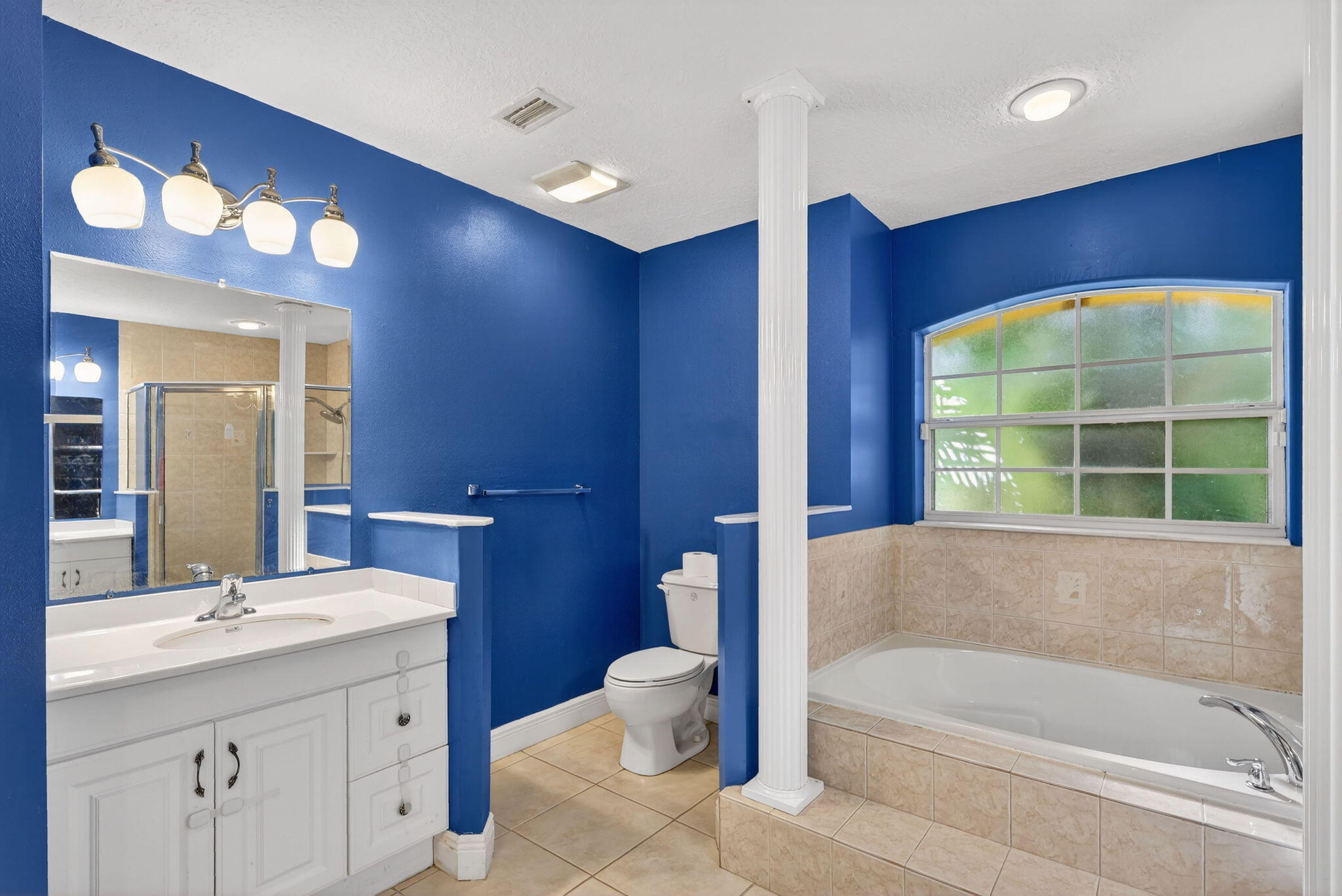 3282 Southeast W Snow Road Port St. Lucie, FL 34984 - Photo 40 of 52 Primary Bath