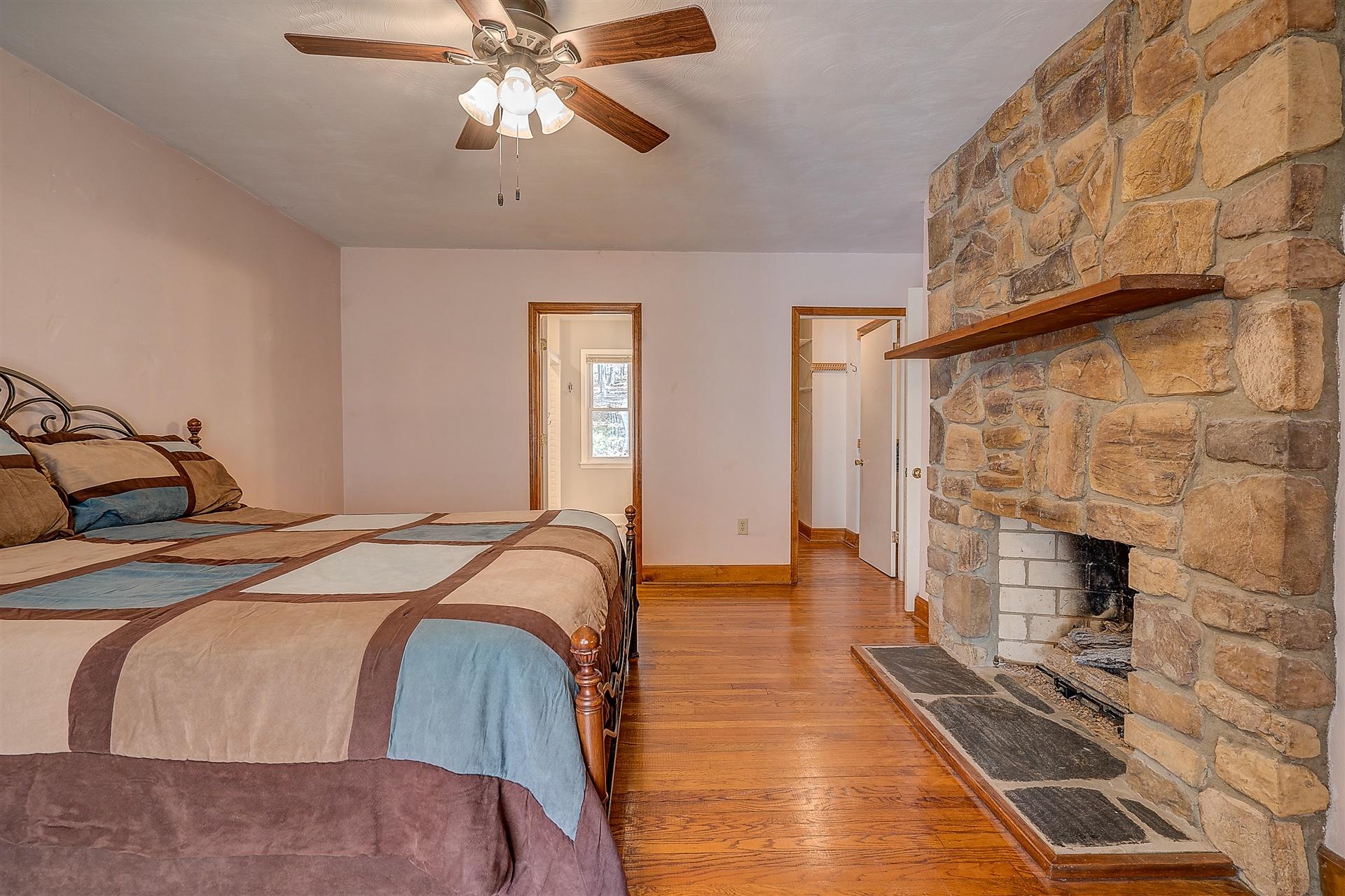 1181 Old Plantation Road Goodview, VA 24095 - Photo 17 of 43 17-DSC00026_27_28_29_30