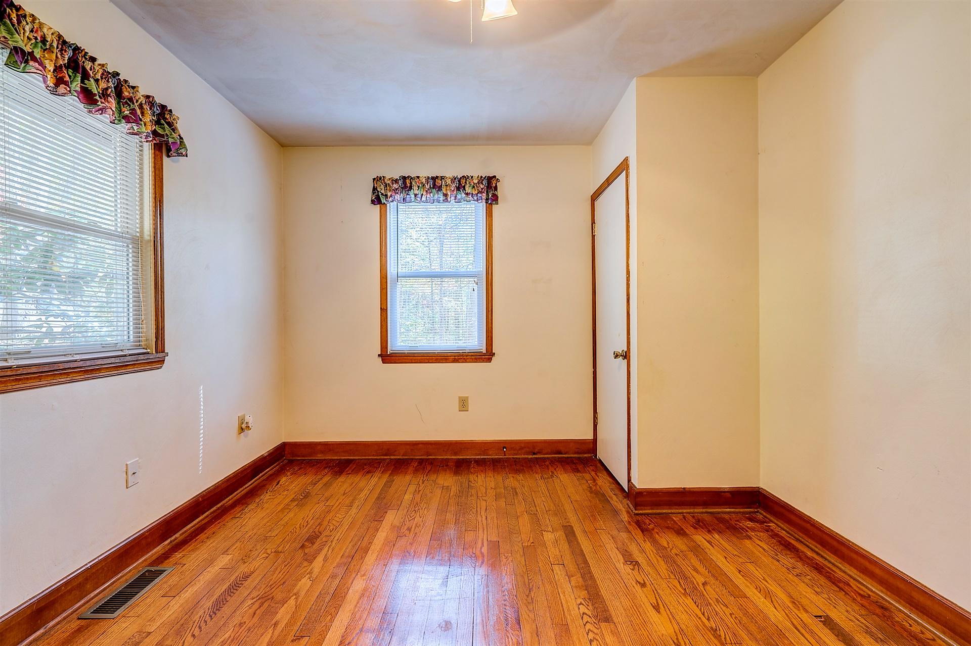 1181 Old Plantation Road Goodview, VA 24095 - Photo 22 of 43 22-DSC00106_07_08_09_10