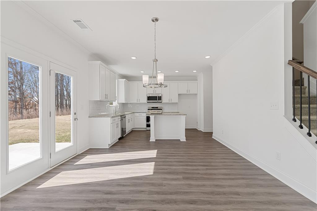 6025 Spring Way Lithonia, GA 30038 - Photo 11 of 30