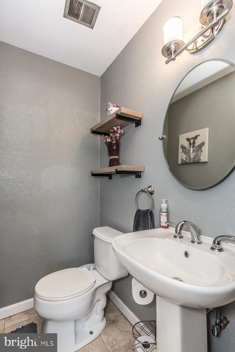 2840 Willits Road Philadelphia, PA 19136 - Photo 15 of 41 Gallery Image 15